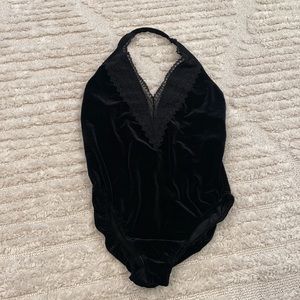 ⭐️ BOGO ⭐️ - Forever 21 Velvet One Piece Body Suit Sz S